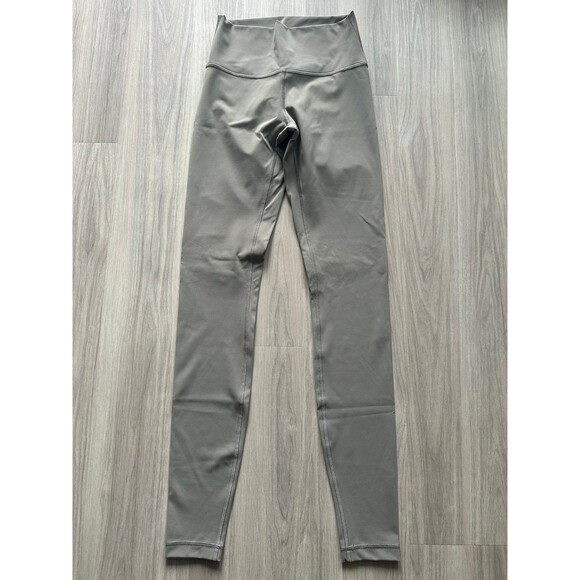 Lululemon Wunder Under High Rise Leggings‎ 31” size 6 - Picture 1 of 4